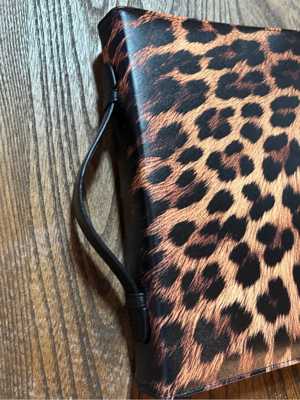 🆕 Leopard Print Faux Leather Bible Cover W/ Zipper XL